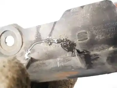 Pezzo di ricambio per auto di seconda mano plastica per seat leon (1p1) 1.6 riferimenti oem iam 1p0821145a  