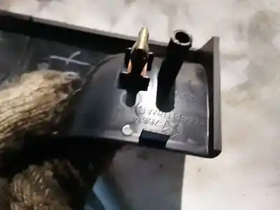 Pezzo di ricambio per auto di seconda mano plastica per chrysler sebring (jr) 2.0 riferimenti oem iam 0ry88trmad  