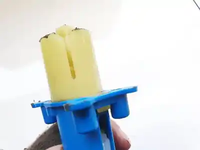 Second-hand car spare part plastics for volvo v50 (545) 2.0 d oem iam references   