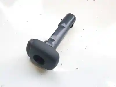 Second-hand car spare part plastics for toyota avensis 2.0 d-4d oem iam references 7199002010