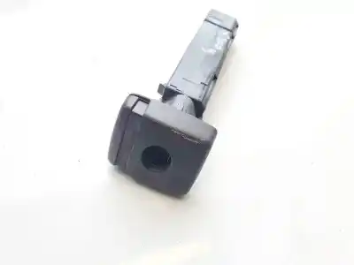 Pezzo di ricambio per auto di seconda mano plastica per volvo v50 (545) 2.0 d riferimenti oem iam 30615873  