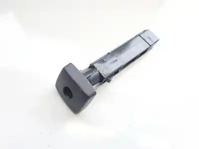 Pezzo di ricambio per auto di seconda mano plastica per volvo v50 (545) 2.0 d riferimenti oem iam 30615874  