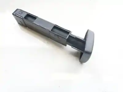 Pezzo di ricambio per auto di seconda mano plastica per volvo v50 (545) 2.0 d riferimenti oem iam 30615874  
