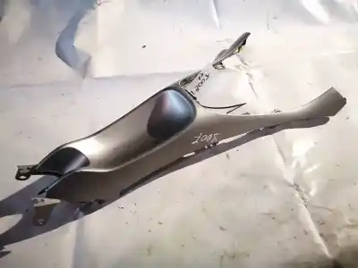 Peça sobressalente para automóvel em segunda mão plásticos por toyota auris 2.2 d-cat referências oem iam 5543402080