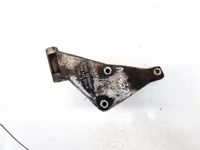 Pezzo di ricambio per auto di seconda mano supporto motore per audi 80 b4 avant (8c5) 1.9 tdi riferimenti oem iam 068145515a