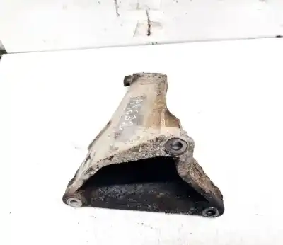 Second-hand car spare part engine support for audi 80 b4 avant (8c5) 1.9 tdi oem iam references 8a0199308d  8a0199308d