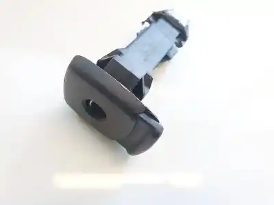 Peça sobressalente para automóvel em segunda mão plásticos por volkswagen passat variant (315) 1.8 referências oem iam 3a0881939