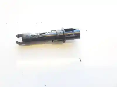 Pezzo di ricambio per auto di seconda mano plastica per volvo v50 (545) 2.0 d riferimenti oem iam 08686050  