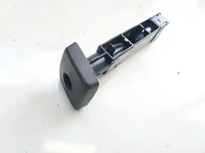 Pezzo di ricambio per auto di seconda mano plastica per volvo v50 (545) 2.0 d riferimenti oem iam 30615874  