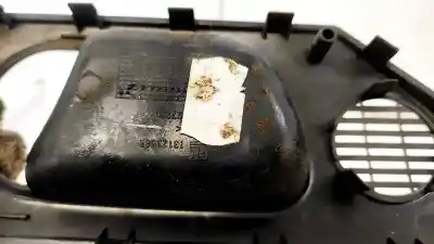 Pezzo di ricambio per auto di seconda mano plastica per opel meriva 1.6 16v riferimenti oem iam 13123588  
