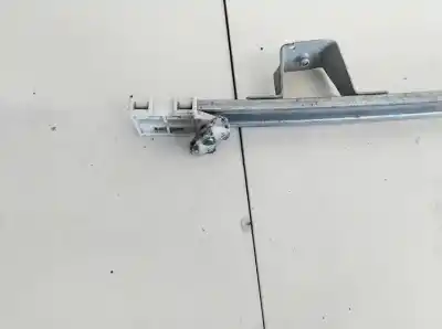 Pezzo di ricambio per auto di seconda mano plastica per opel meriva 1.6 16v riferimenti oem iam 93335960  