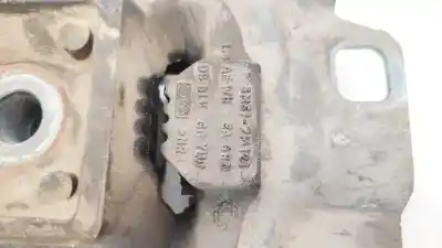 Second-hand car spare part engine support for volvo v50 (545) 2.0 d oem iam references 3m517m121ae  