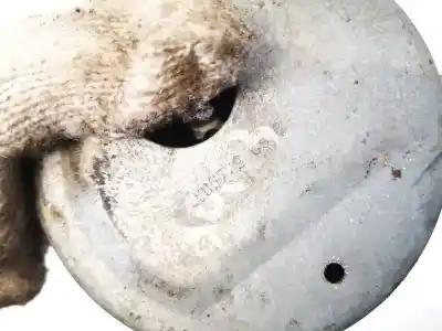 Second-hand car spare part engine support for opel meriva b 1.7 16v cdti oem iam references v05729  