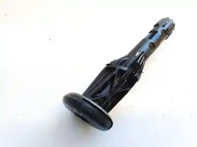 Pezzo di ricambio per auto di seconda mano plastica per ford focus lim. (cb8) 1.6 tdci cat riferimenti oem iam 1846323  