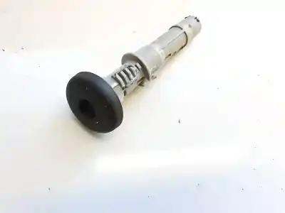 Автозапчастина б/у пластика для mercedes w203, 2000.05 - 2004.02 c 220 cdi (203.006) 105kw 2000.05 - 2007.02 посилання на oem iam 2039700541