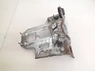 Peça sobressalente para automóvel em segunda mão plásticos por nissan qashqai 1.6 16v referências oem iam 