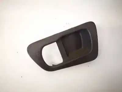 Peça sobressalente para automóvel em segunda mão plásticos por nissan qashqai 1.6 16v referências oem iam 82683jd00a