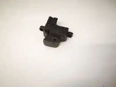 Peça sobressalente para automóvel em segunda mão botão / interruptor elevador vidro dianteiro esquerdo por nissan qashqai 1.6 16v referências oem iam 25411jd000