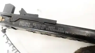 Pezzo di ricambio per auto di seconda mano plastica per seat leon (1p1) 2.0 tdi riferimenti oem iam 1t0857819  203630