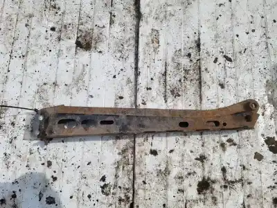 Pezzo di ricambio per auto di seconda mano plastica per toyota auris 2.2 d-cat riferimenti oem iam   