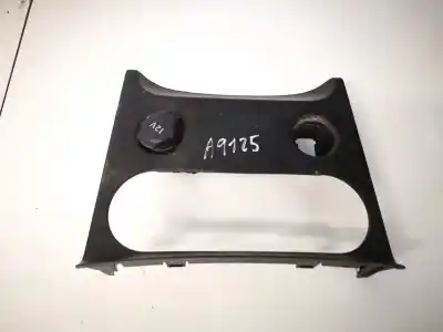 Peça sobressalente para automóvel em segunda mão plásticos por nissan qashqai 1.6 16v referências oem iam k77770