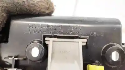 Pezzo di ricambio per auto di seconda mano plastica per toyota corolla (e11) 2.0 d-4d linea sol riferimenti oem iam 7410413020  1a421006g