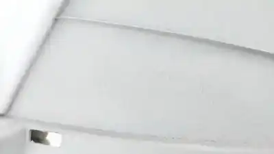 Pezzo di ricambio per auto di seconda mano plastica per toyota corolla (e11) 2.0 d-4d linea sol riferimenti oem iam 6247213110  62472-13110