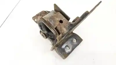 Second-hand car spare part engine support for toyota corolla (e11) 2.0 d-4d linea sol oem iam references   