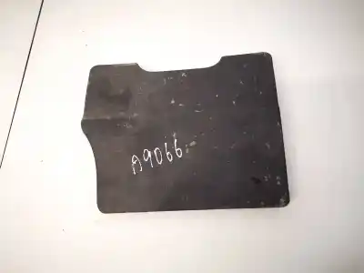 Peça sobressalente para automóvel em segunda mão plásticos por opel zafira a 2.0 dti referências oem iam 90590741