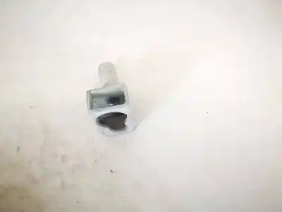 Pezzo di ricambio per auto di seconda mano plastica per opel zafira b 1.9 cdti riferimenti oem iam   