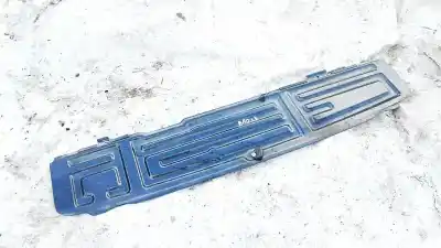 Peça sobressalente para automóvel em segunda mão plásticos por opel zafira a 2.0 dti referências oem iam 9001