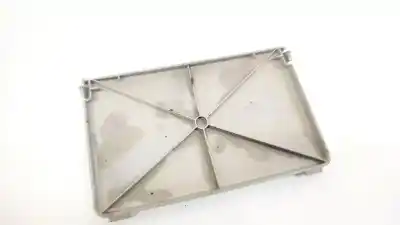 Pezzo di ricambio per auto di seconda mano plastica per volvo v50 (545) 2.0 d riferimenti oem iam 30639760  