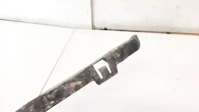 Pezzo di ricambio per auto di seconda mano plastica per opel zafira b 1.9 cdti riferimenti oem iam   