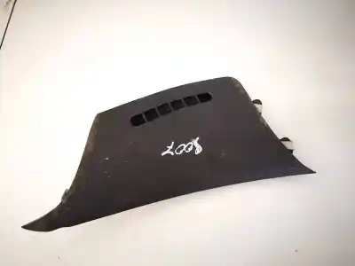 Peça sobressalente para automóvel em segunda mão plásticos por toyota auris 2.2 d-cat referências oem iam 6221902010