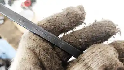 Second-hand car spare part left front windshield wiper arm for skoda octavia combi (1z5) 1.9 tdi dpf oem iam references 1z1955410  