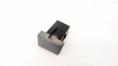 Peça sobressalente para automóvel em segunda mão plásticos por opel vectra c (z02) 2.2 dti 16v (f69) referências oem iam 09185912  127572411