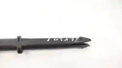 Pezzo di ricambio per auto di seconda mano plastica per audi 80 b4 avant (8c5) 1.9 tdi riferimenti oem iam   