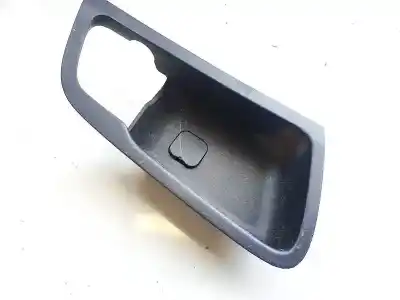 Pezzo di ricambio per auto di seconda mano plastica per hyundai i30 1.6 crdi cat riferimenti oem iam 836212l000