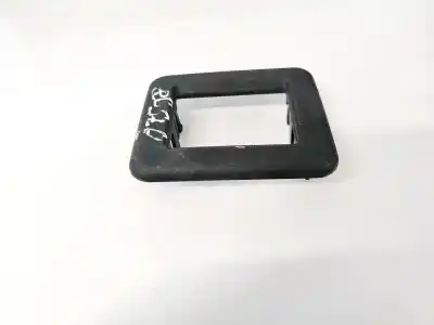 Pezzo di ricambio per auto di seconda mano plastica per hyundai i30 1.6 crdi cat riferimenti oem iam 893312l000