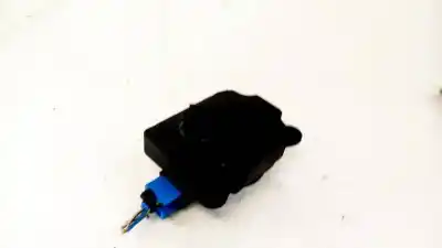 Peça sobressalente para automóvel em segunda mão motor de abertura da comporta de sofagem por ford focus lim. (cb8) 1.6 tdci cat referências oem iam av6n19e616aa  av6n-19e616-aa