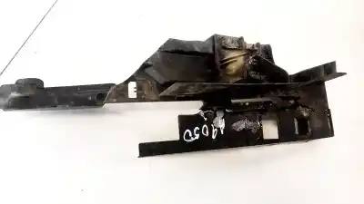 Pezzo di ricambio per auto di seconda mano plastica per ford focus lim. (cb8) 1.6 tdci cat riferimenti oem iam bm51a02477ae  bm51-a02477-ae, d2l4a