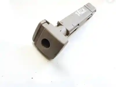 Pezzo di ricambio per auto di seconda mano plastica per volvo v50 (545) 2.0 d riferimenti oem iam 30615873
