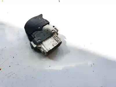 Second-hand car spare part left front power window switch for renault scenic ii 1.5 dci diesel oem iam references 28082  315029a