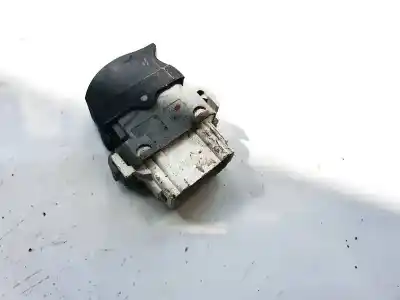 Second-hand car spare part left front power window switch for renault scenic ii 1.5 dci diesel oem iam references 28082  315029a