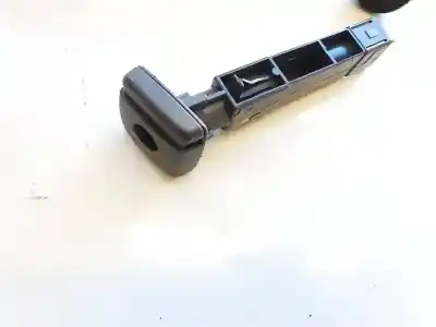 Pezzo di ricambio per auto di seconda mano plastica per volvo v50 (545) 2.0 d riferimenti oem iam 30615873  