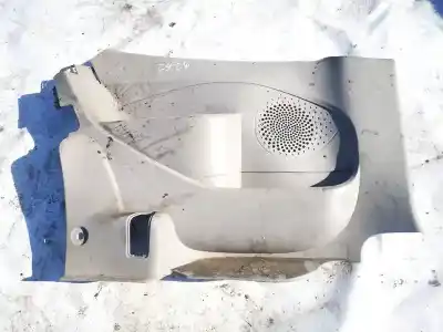 Pezzo di ricambio per auto di seconda mano plastica per renault twingo (co6) 1.2 (c066/67/68) riferimenti oem iam 8200637009