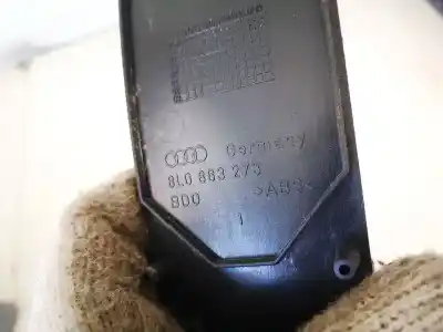 Автозапчастина б/у пластика для audi a3 (8l) 1.6 посилання на oem iam 8l0863273  