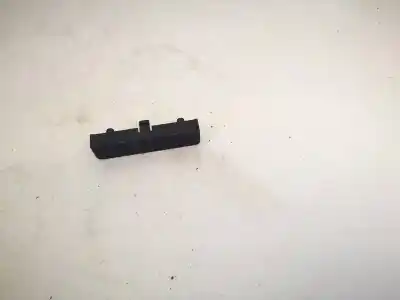 Автозапчастина б/у пластика для audi a3 (8l) 1.6 посилання на oem iam 8l0035459