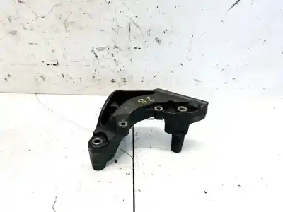 Second-hand car spare part engine support for dodge journey 2.0 16v crd cat oem iam references 04766388aa  04766388aa