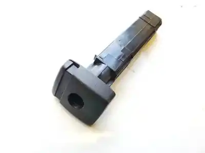 Pezzo di ricambio per auto di seconda mano plastica per volvo v50 (545) 2.0 d riferimenti oem iam 30615873  